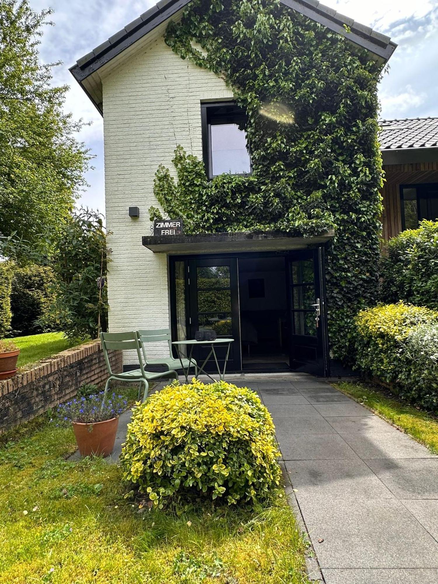 Bed and Breakfast La Grange 28 à Berg-op-Zoom Extérieur photo